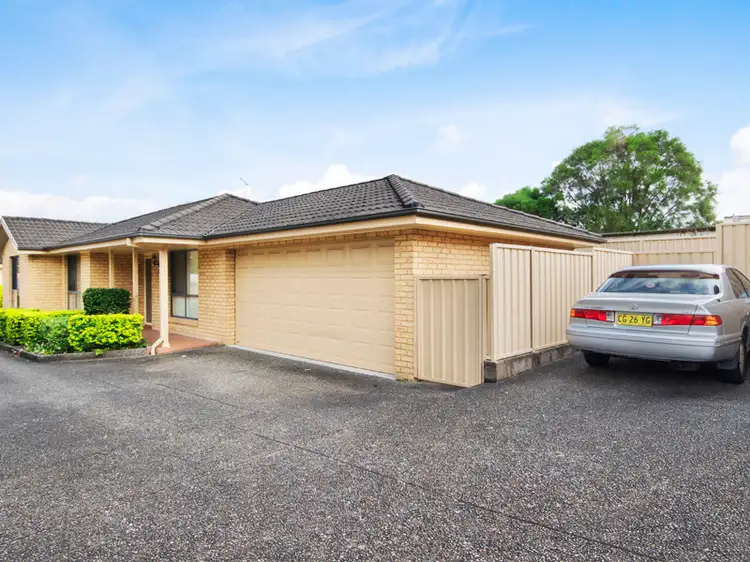 2/172 Croudace Road, Elermore Vale NSW 2287