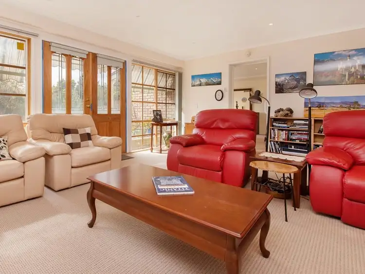 Fourth view of Homely house listing, 3 Duncan Close, Mount Eliza VIC 3930