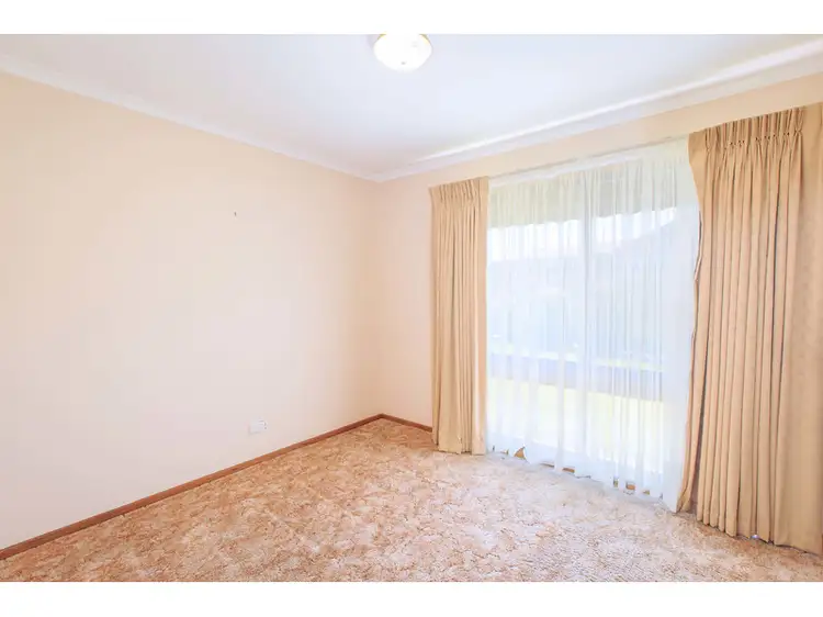 Fifth view of Homely unit listing, 2/23 Wentworth Court, Lavington NSW 2641