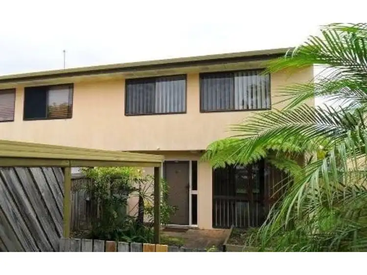 4/111 Little Usher Avenue, Labrador QLD 4215