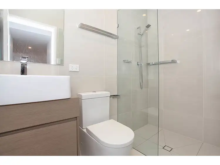 Sixth view of Homely townhouse listing, 2/85 Waverley Street, Annerley QLD 4103