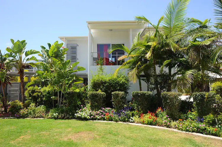 Main view of Homely apartment listing, 4/10 Grand Parade, Kawana Island QLD 4575