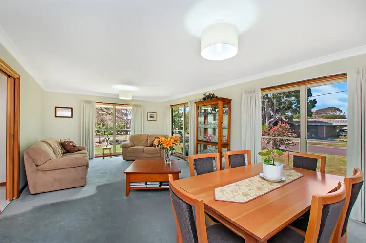 Third view of Homely house listing, 10 David Street, Hamilton VIC 3300