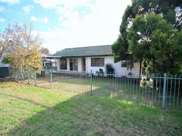 36 Aberdeen Street, Muswellbrook NSW 2333