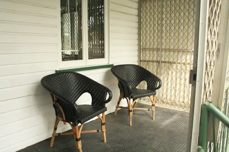 Second view of Homely house listing, 35 Logan Avenue, Oxley QLD 4075