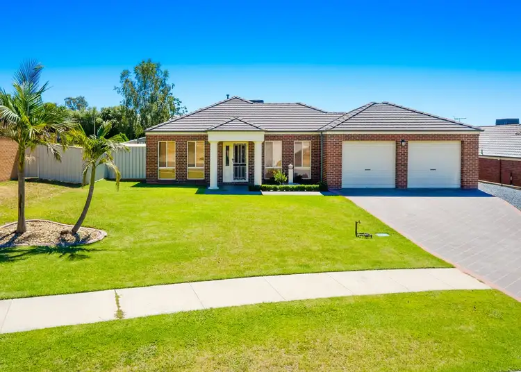 8 Sunningdale Street, Wodonga VIC 3690