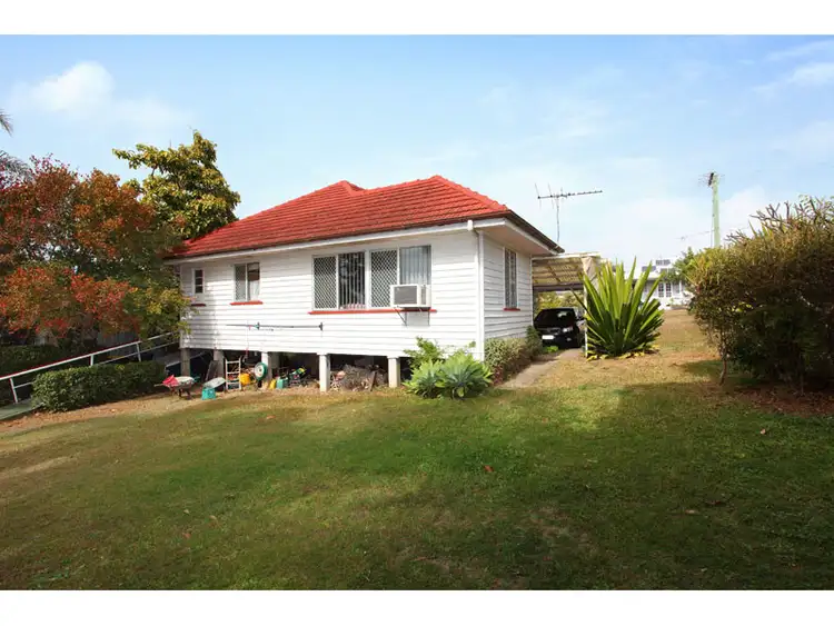 Second view of Homely house listing, 140 Erica Street, Cannon Hill QLD 4170