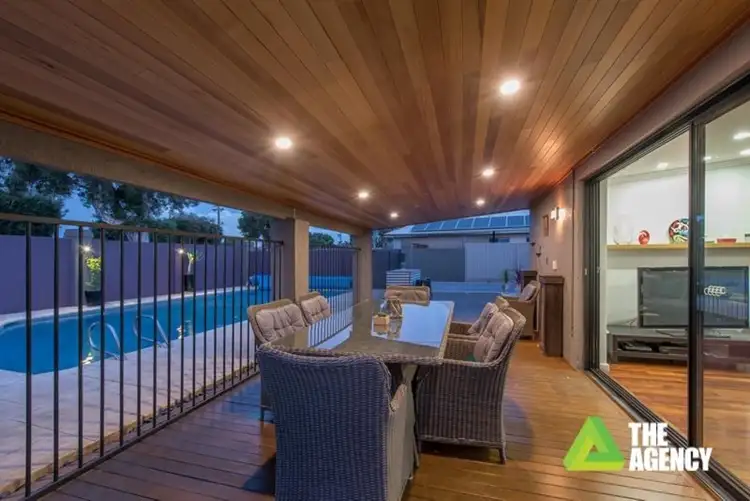 21 Acacia Way, Duncraig WA 6023