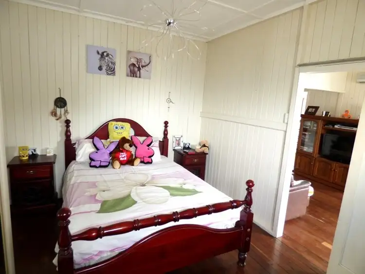 Sixth view of Homely house listing, 8 Ecole, Beaudesert QLD 4285