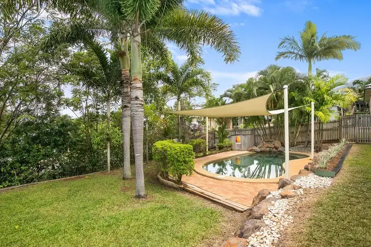 6 Barcoo Close, Bentley Park QLD 4869