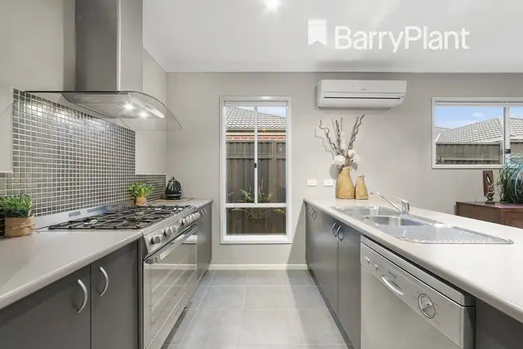 Third view of Homely house listing, 4 Bailey Place, Pakenham VIC 3810