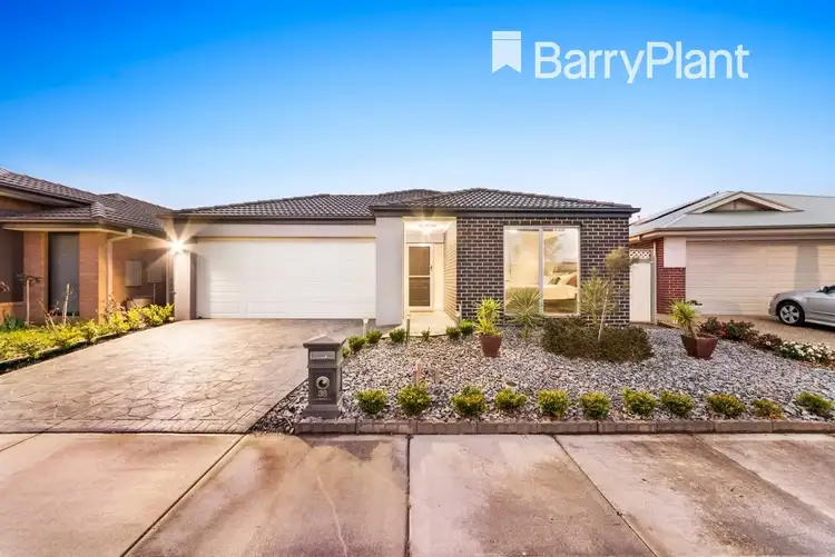 38 Serenity Street, Pakenham VIC 3810