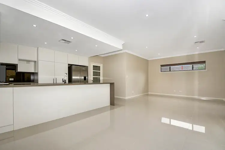 Seventh view of Homely house listing, 5B Vesta Crescent, Shelley WA 6148