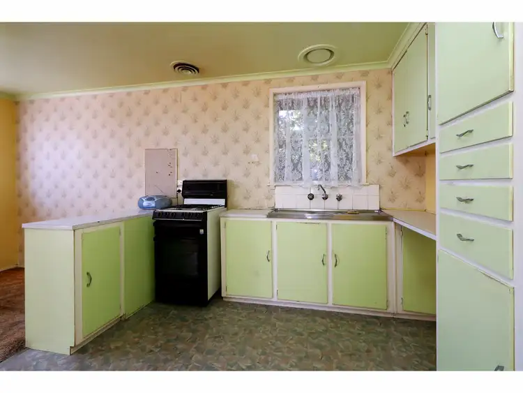 Sixth view of Homely house listing, 4 Elston Court, Sale VIC 3850