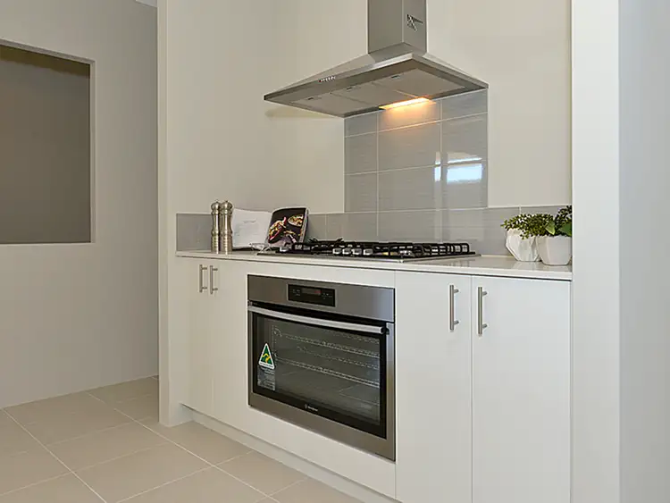Sixth view of Homely house listing, 18 Icterine Road, Eglinton WA 6034
