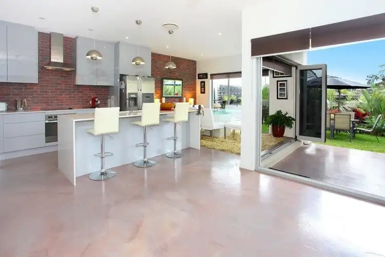 Fifth view of Homely semi-detached listing, 2/59 Heeb Street, Bundall QLD 4217