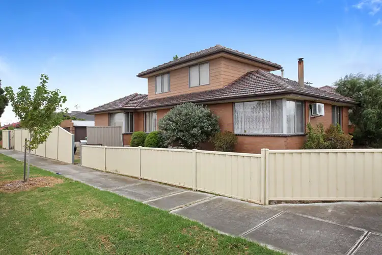 7 Tania Street, Sunshine North VIC 3020