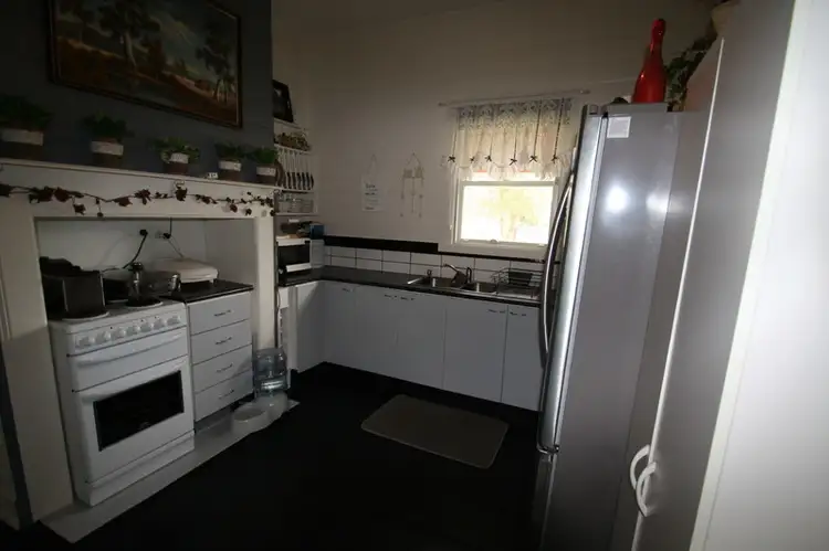 Fifth view of Homely house listing, 34/36 Casterton Road, Coleraine VIC 3315