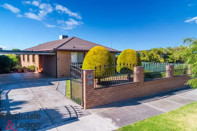 54 Harmon Avenue, St Albans VIC 3021
