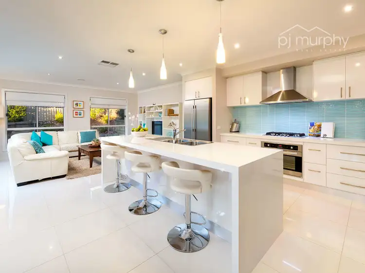 Second view of Homely house listing, 4 Pem Cove, Wodonga VIC 3690