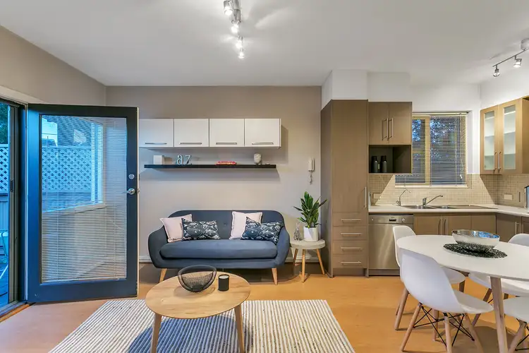 2/2 Owen Street, Plympton SA 5038