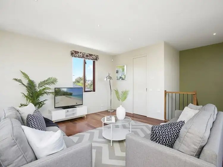 Fifth view of Homely townhouse listing, 1/5 Northcote Terrace, Mornington VIC 3931