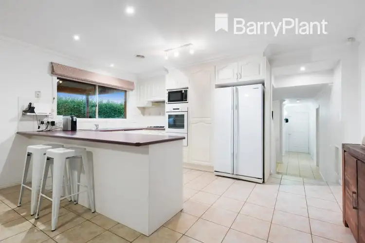 Fifth view of Homely house listing, 18 Jarrah Court, Pakenham VIC 3810