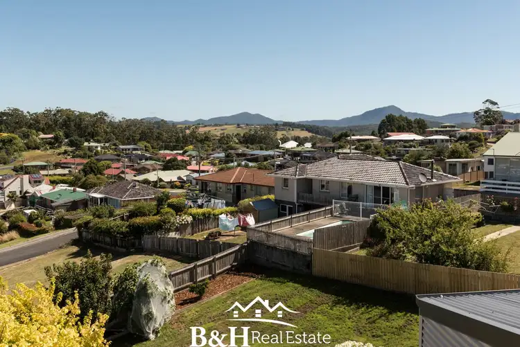Sixth view of Homely house listing, 2 Cheryl Court, West Ulverstone TAS 7315