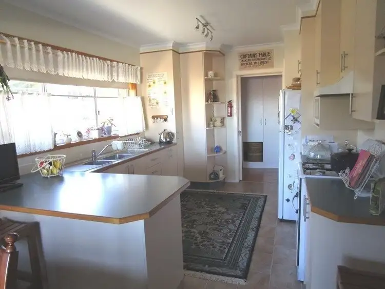 Third view of Homely house listing, 5 Maneroo Place, Cooma NSW 2630