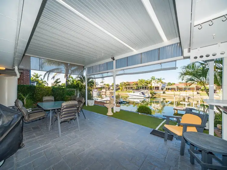 7 Seaspray Street, Paradise Point QLD 4216