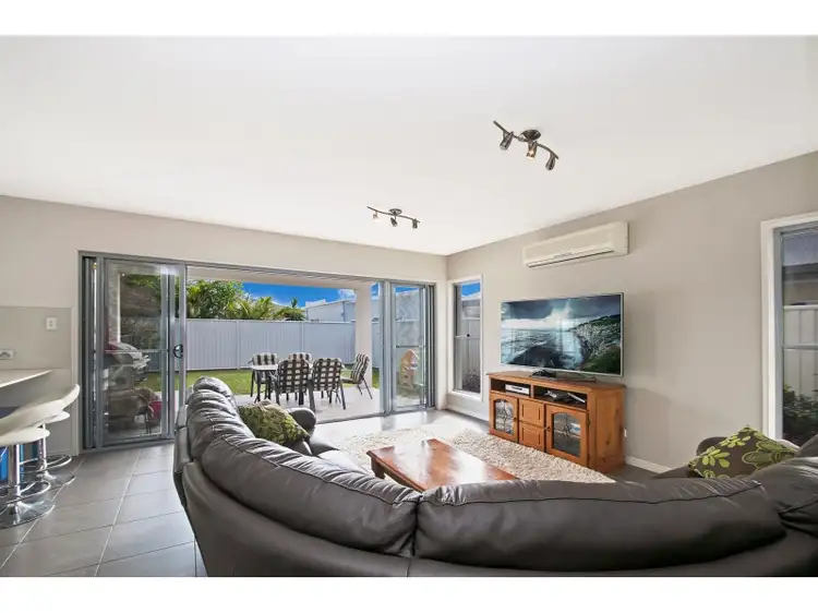 Fifth view of Homely house listing, 7 Panama Court, Parrearra QLD 4575