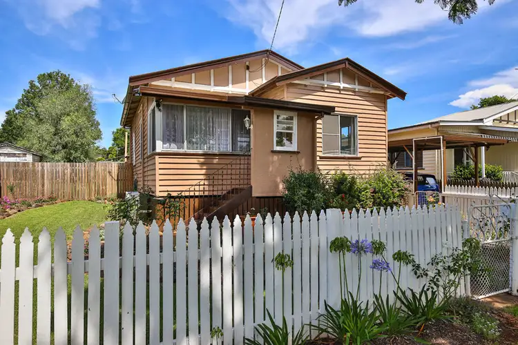 16 Louisa Street, South Toowoomba QLD 4350