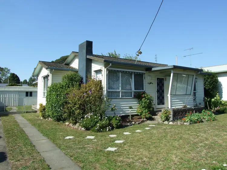 9 Western Avenue, Newborough VIC 3825