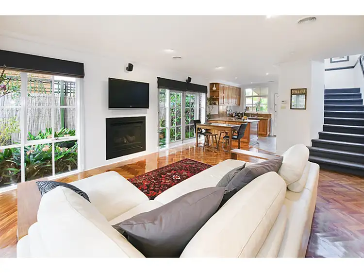 2A Nicol Street, Hampton VIC 3188