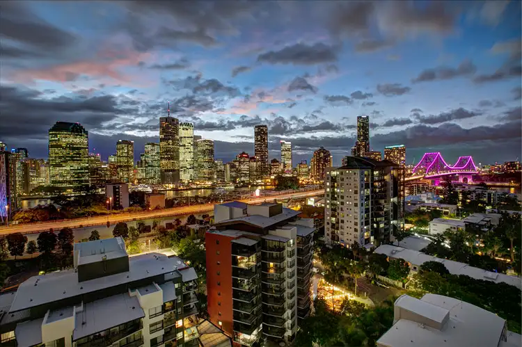 Sixth view of Homely apartment listing, 70/8 Goodwin Street, Kangaroo Point QLD 4169