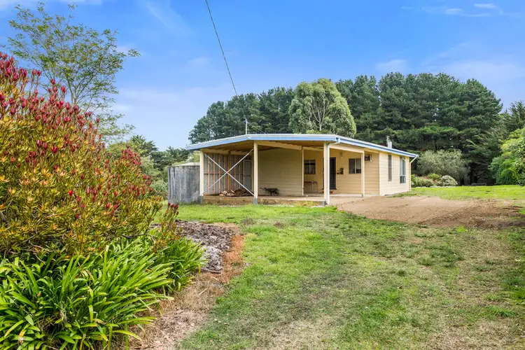 1330 Princetown Road, Cooriemungle VIC 3268