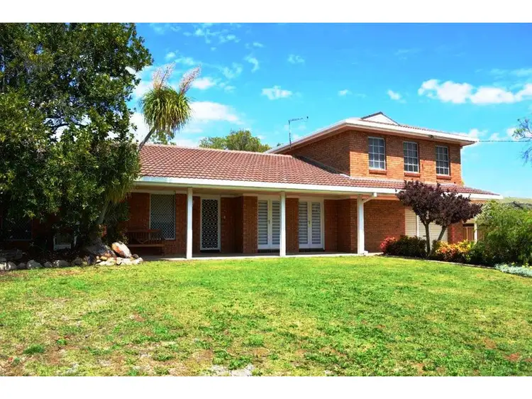19 Palmer Crescent, Gunnedah NSW 2380