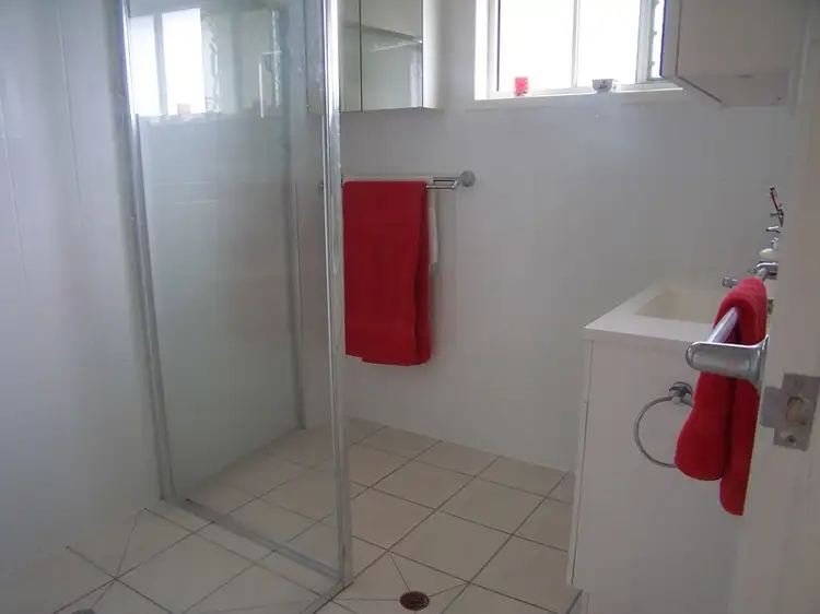 Fifth view of Homely unit listing, 6/37 Adelaide Park Road, Yeppoon QLD 4703