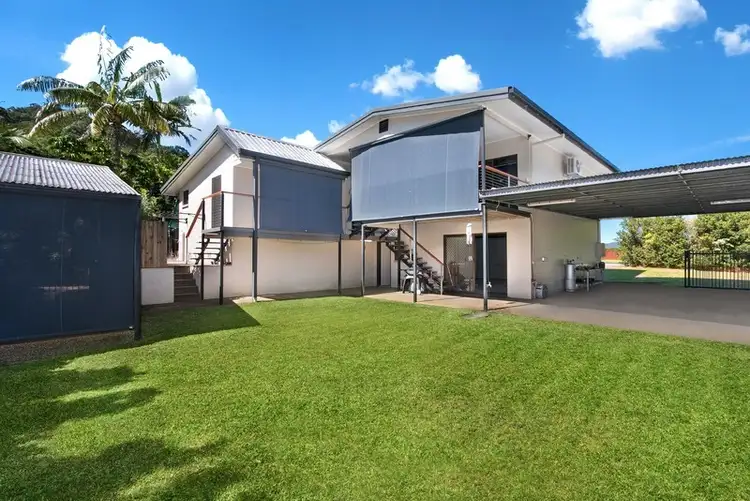 10 Mendi Close, Trinity Beach QLD 4879
