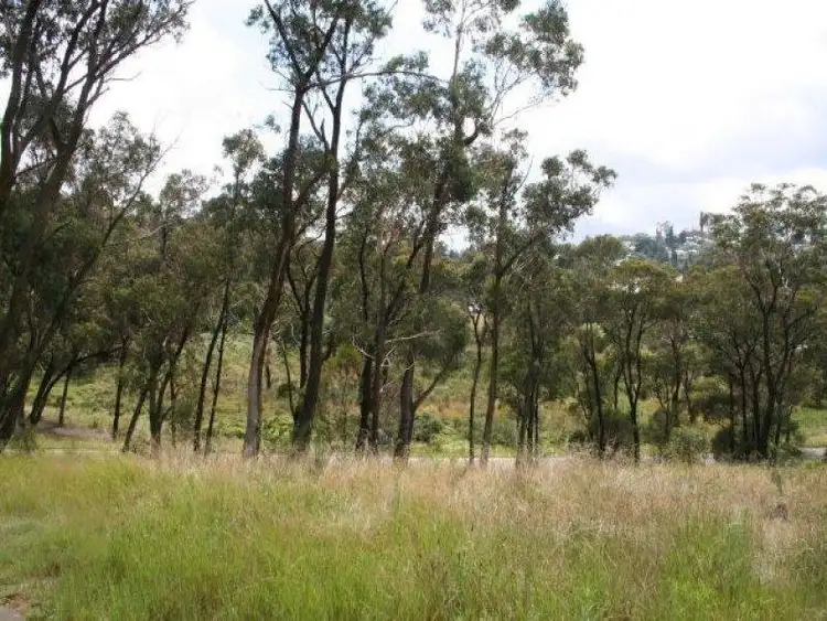 6 Lomandra Place, Katoomba NSW 2780