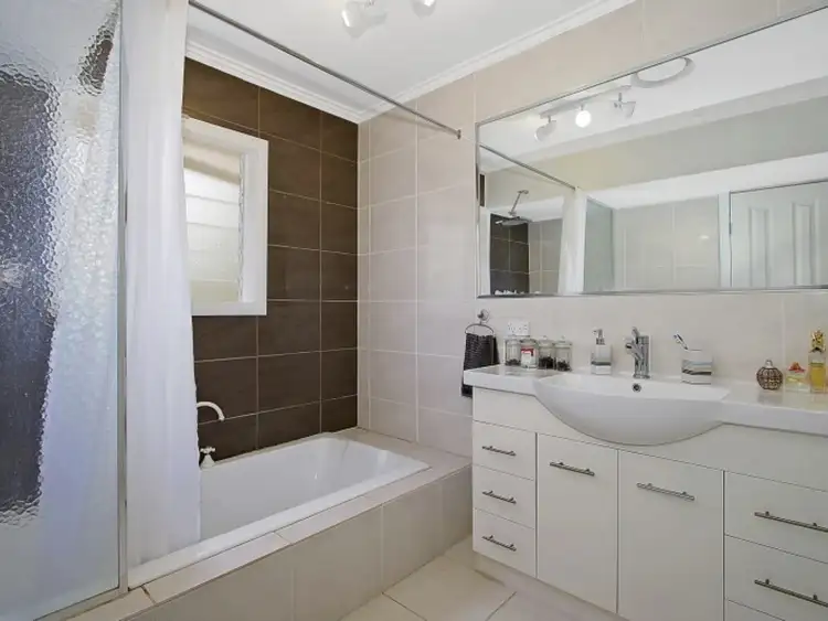 Fifth view of Homely house listing, 7 Amos Avenue, Benalla VIC 3672