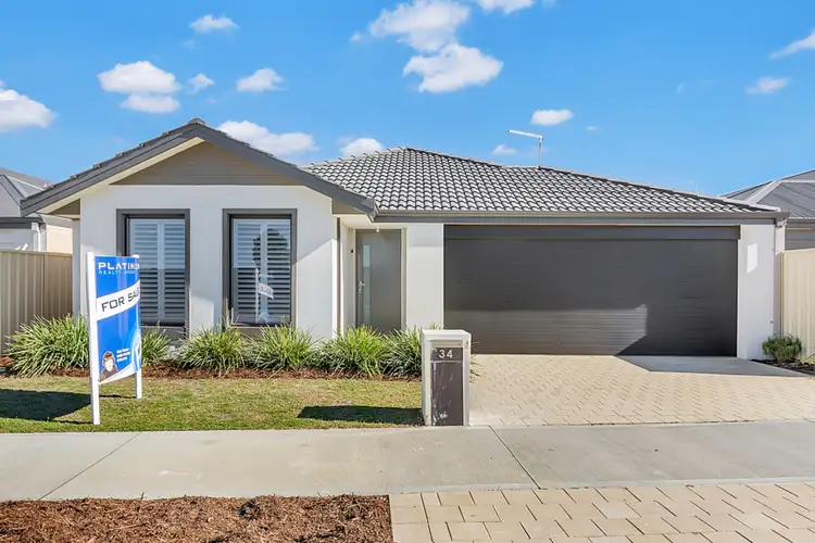 34 Pinot Loop, Pearsall WA 6065