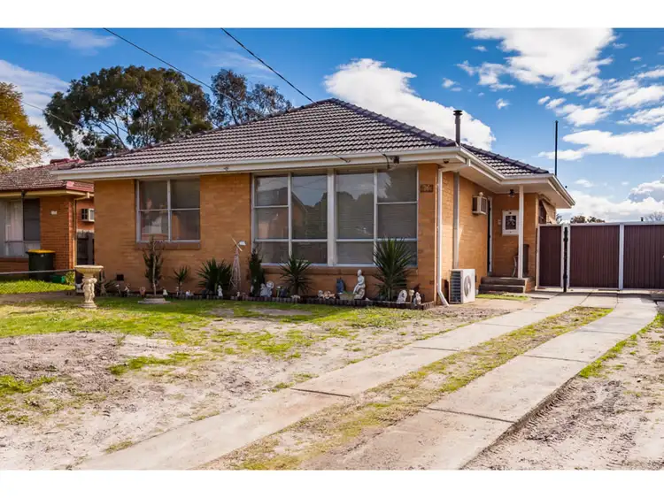 76 Brunning Crescent, Frankston North VIC 3200