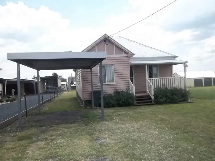 62 Victoria Street, Clifton QLD 4361