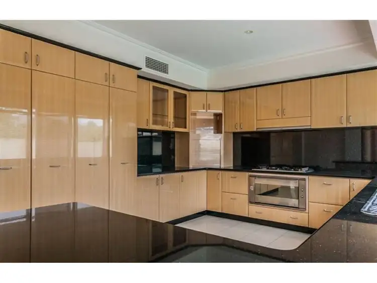 Fourth view of Homely house listing, 3 Kirkby Ridge, Salter Point WA 6152