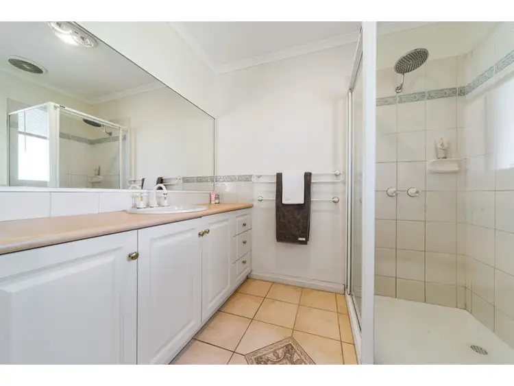 Sixth view of Homely house listing, 3 Joan Court, Skye VIC 3977