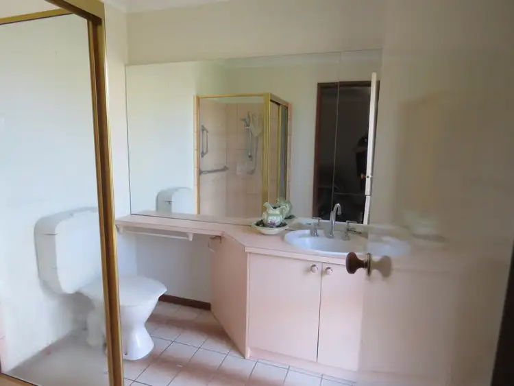 Fourth view of Homely house listing, 1 Lindsay Court, Shepparton VIC 3630