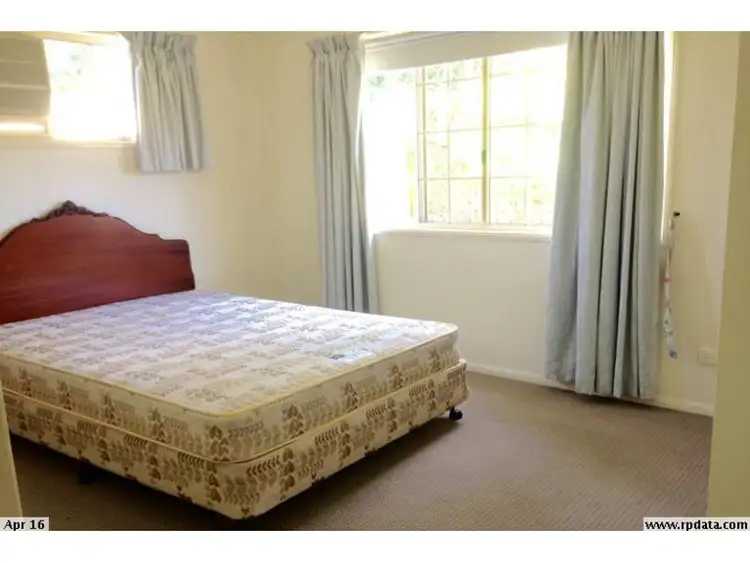 Sixth view of Homely unit listing, 4/27 Nicholson Street, Allenstown QLD 4700