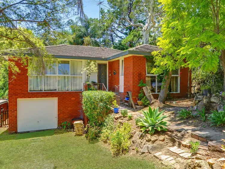 14 Meluca Crescent, Hornsby Heights NSW 2077