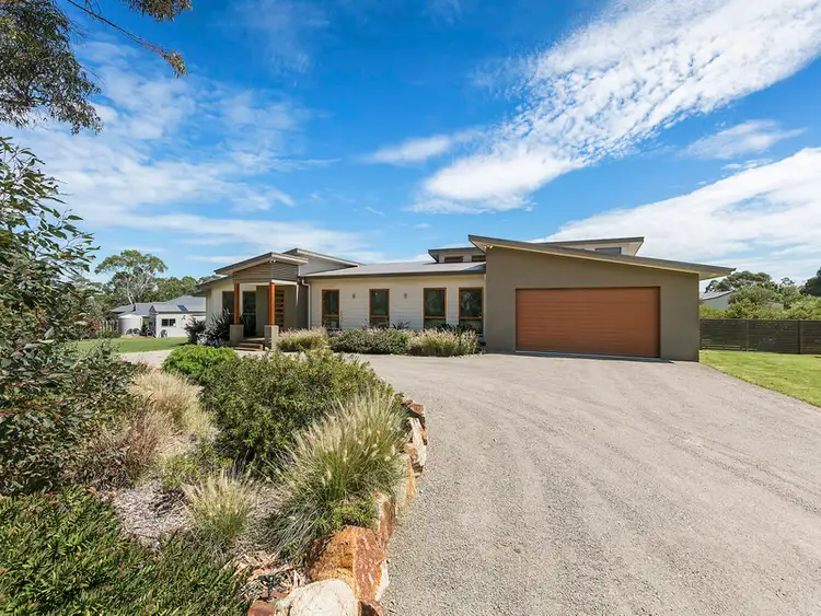 24 Meadow View Road, Somerville VIC 3912